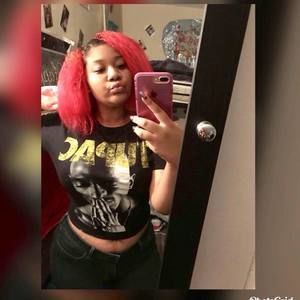 Meet your Posher, Yânâ